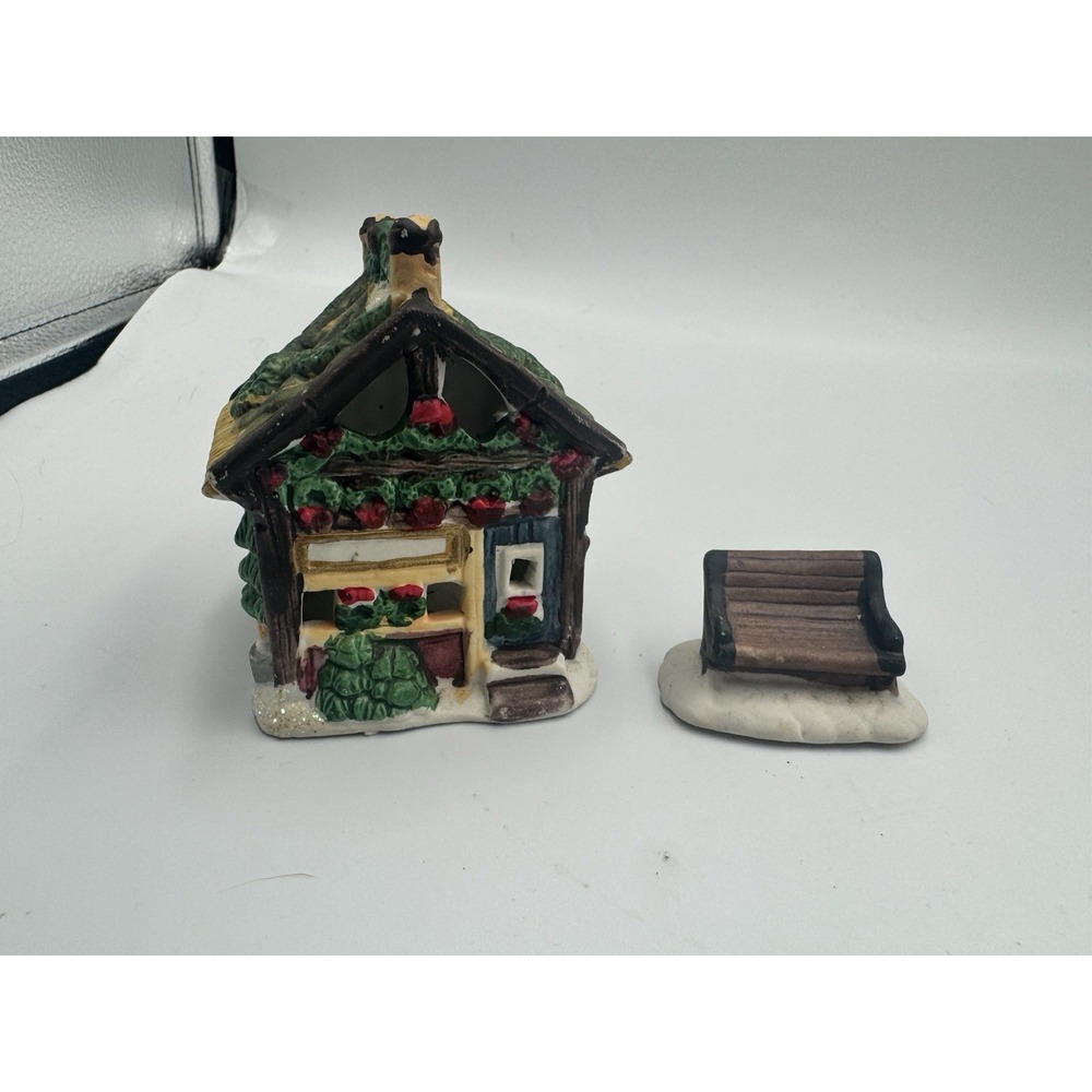 Vintage Porcelain Christmas Town Tree Shop Preowned